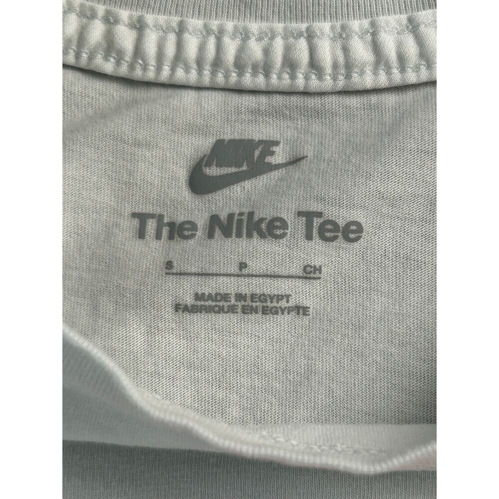 Nike Air Graphic T-Shirt MENS S White Purple Orange Logo Tee Casual Streetwear - Picture 4 of 8